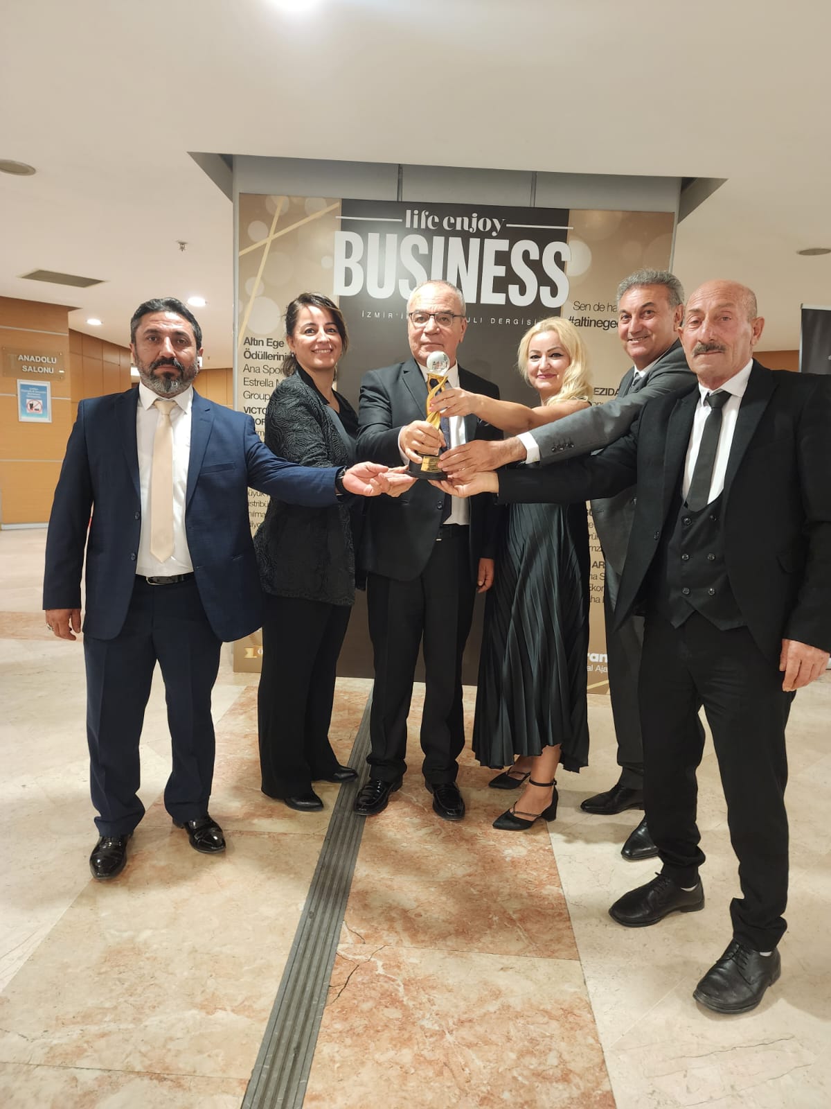 İZİD’e istihdam ödülü