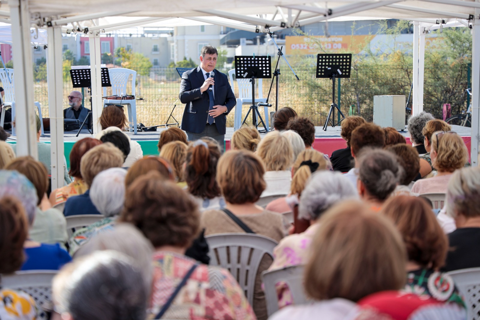 Karşıyakalı Bilge Çınarlar yeni döneme coşkuyla başladı