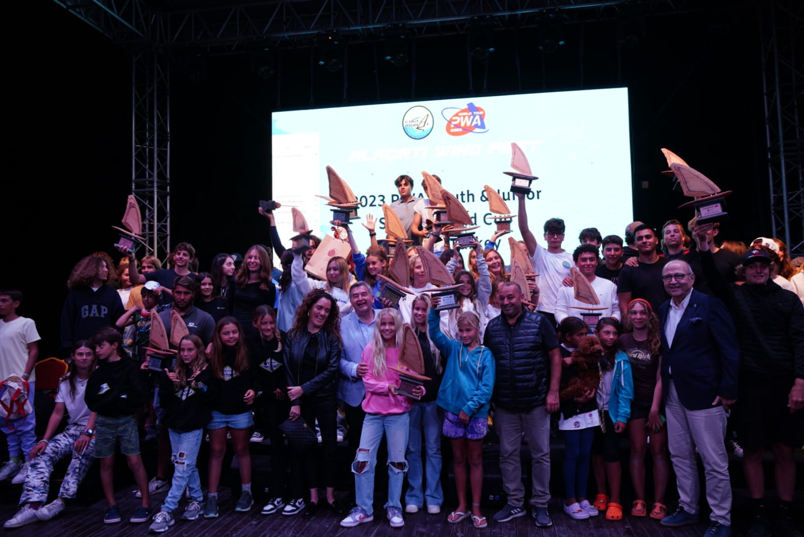 Alaçatı Wind Fest’’te ödüller sahiplerini buldu