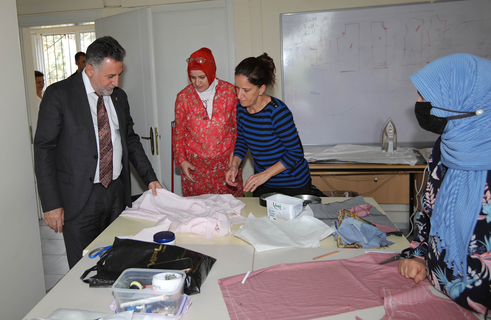 Başkan Sandal “4,5 yılda fırsat eşitliği yarattık”
