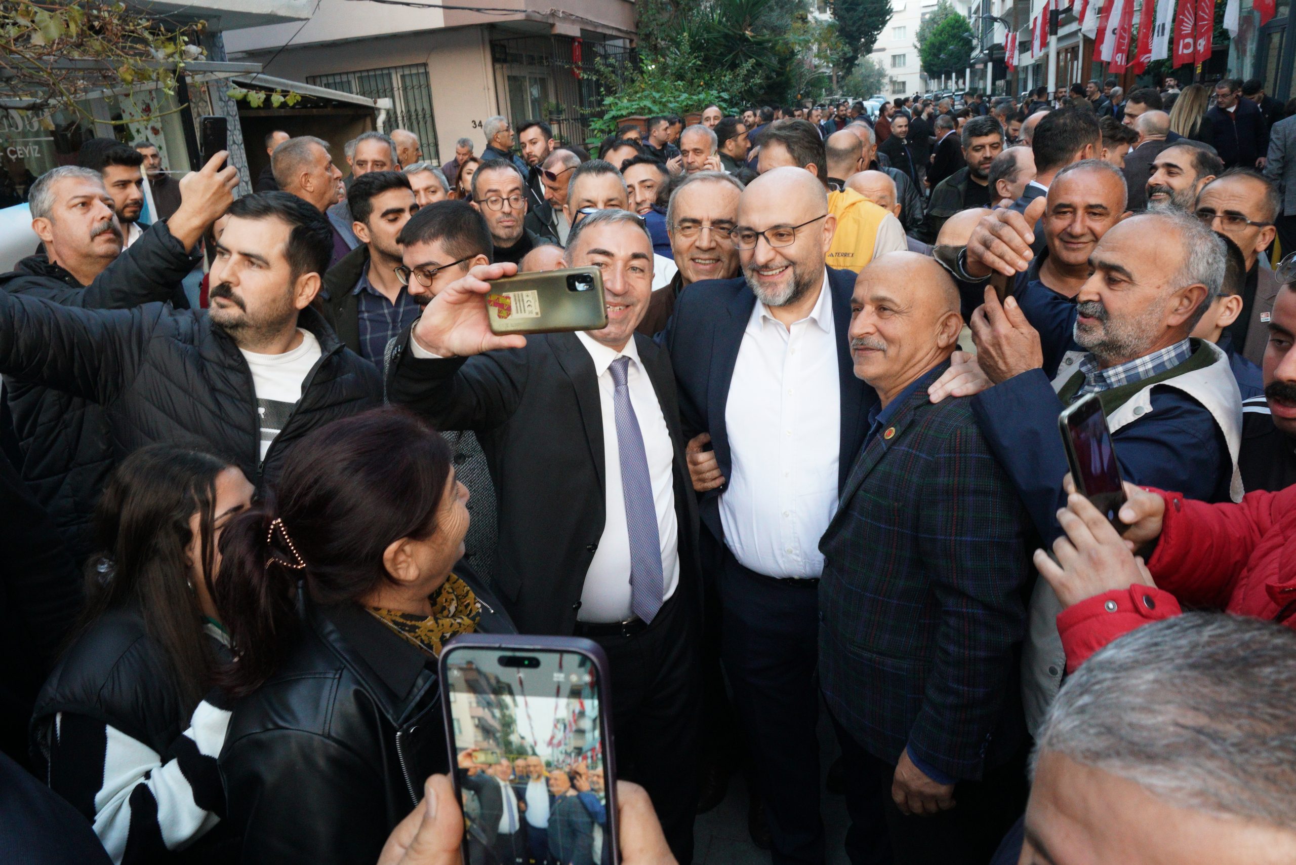 Buğra Gökce ilk güne hızlı başladı