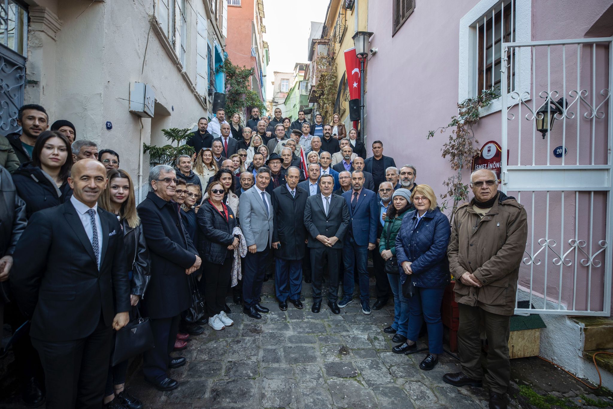 İsmet İnönü Konak’ta anıldı