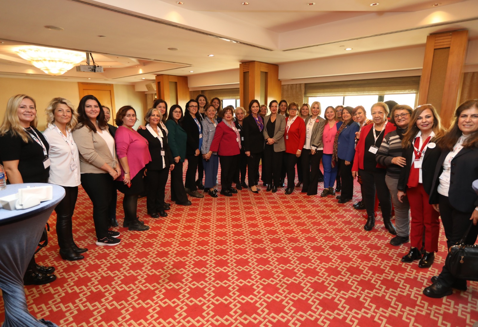 Eşitlik için kadınlar bir adım öne