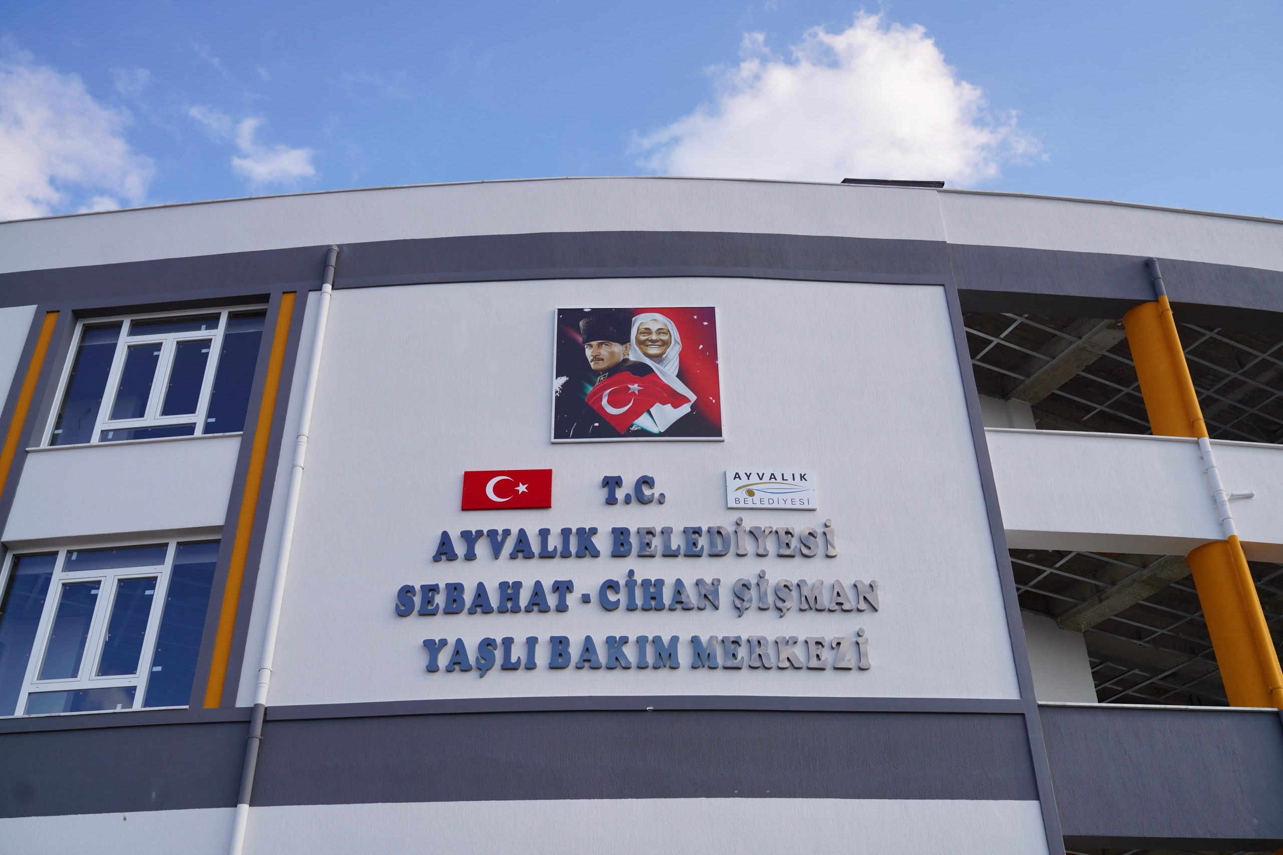 Ayvalık’ta ikinci bahar