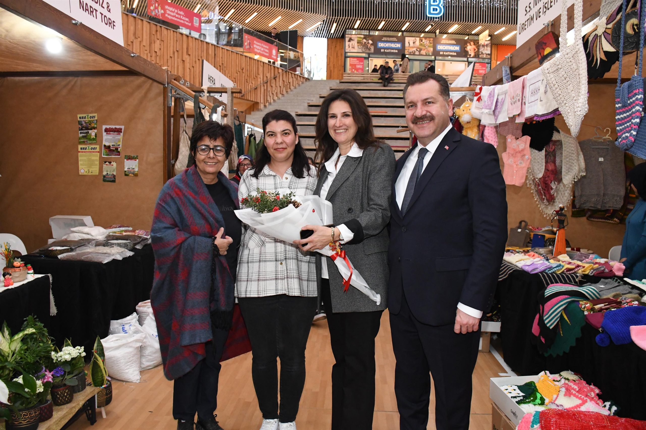 Yılbaşı hediyeleri ‘El Emeği Ürünler Fuarı’ndan