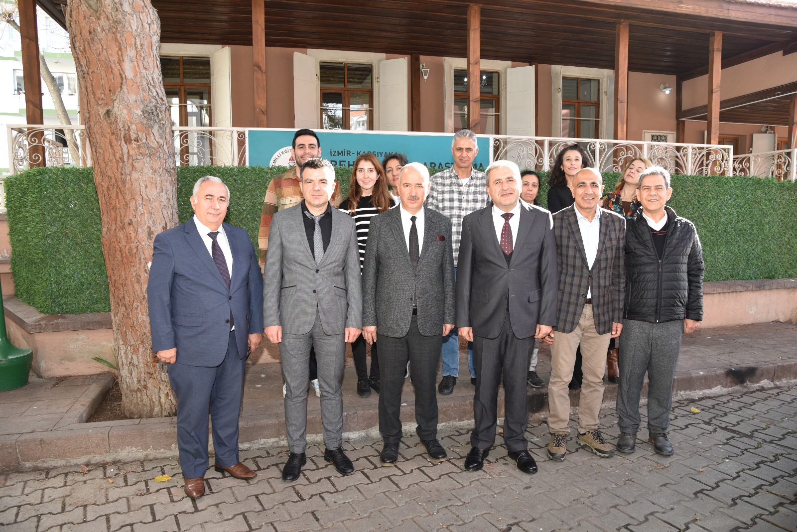 Öğretmene, öğrenciye, veliye hizmete sınır yok