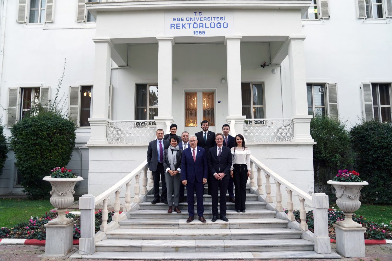 AB Türkiye Delegasyonu Başkanı Büyükelçi Nikolaus Meyer-Landrut, Ege Üniversitesini ziyaret etti