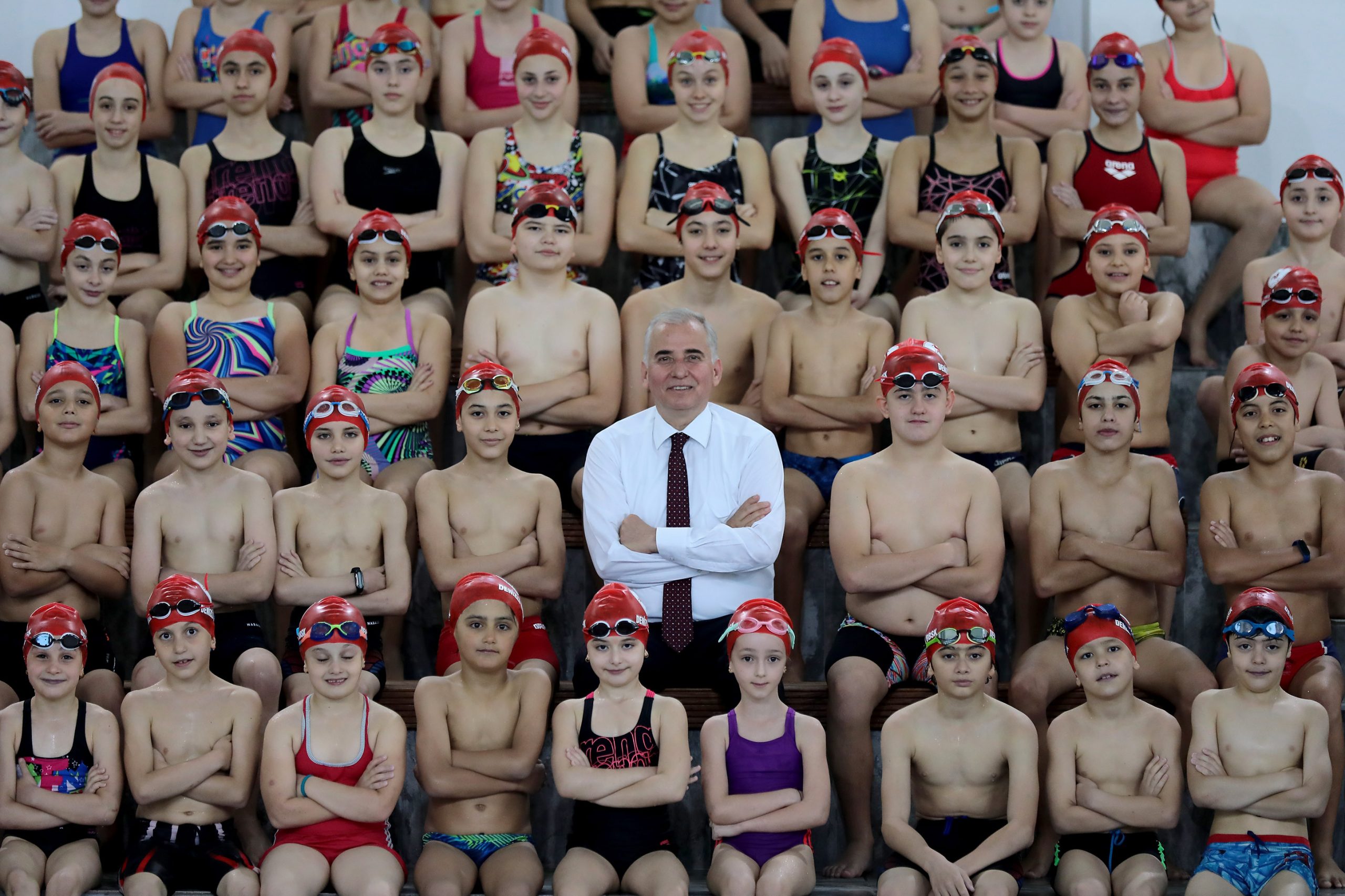 Denizli büyükşehir belediyesi geleceğin sporcularını yetiştiriyor