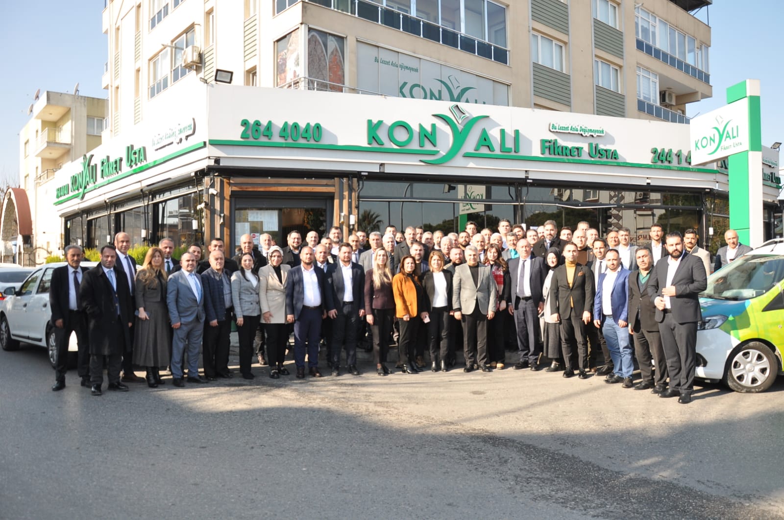 Karabağlar bizim evimiz, biz evimiz güzel olsun istiyoruz