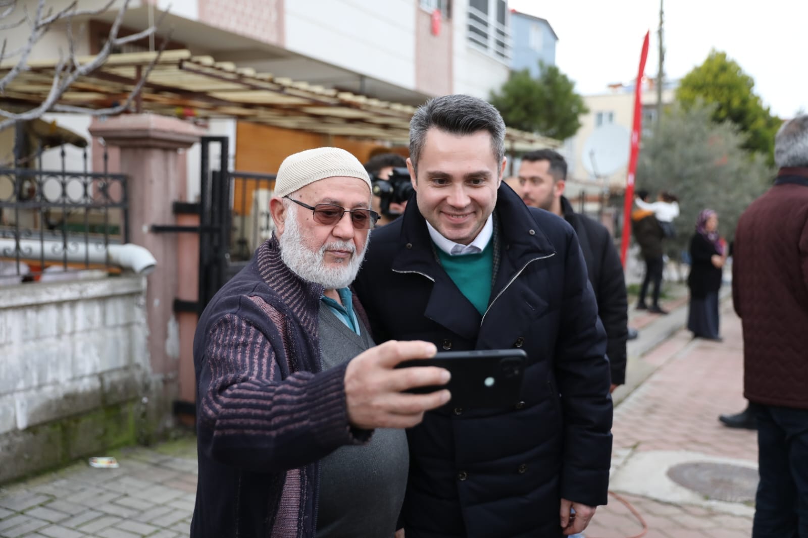 Ekrem Başer: Hizmet Destanı Yazmaya Geliyoruz