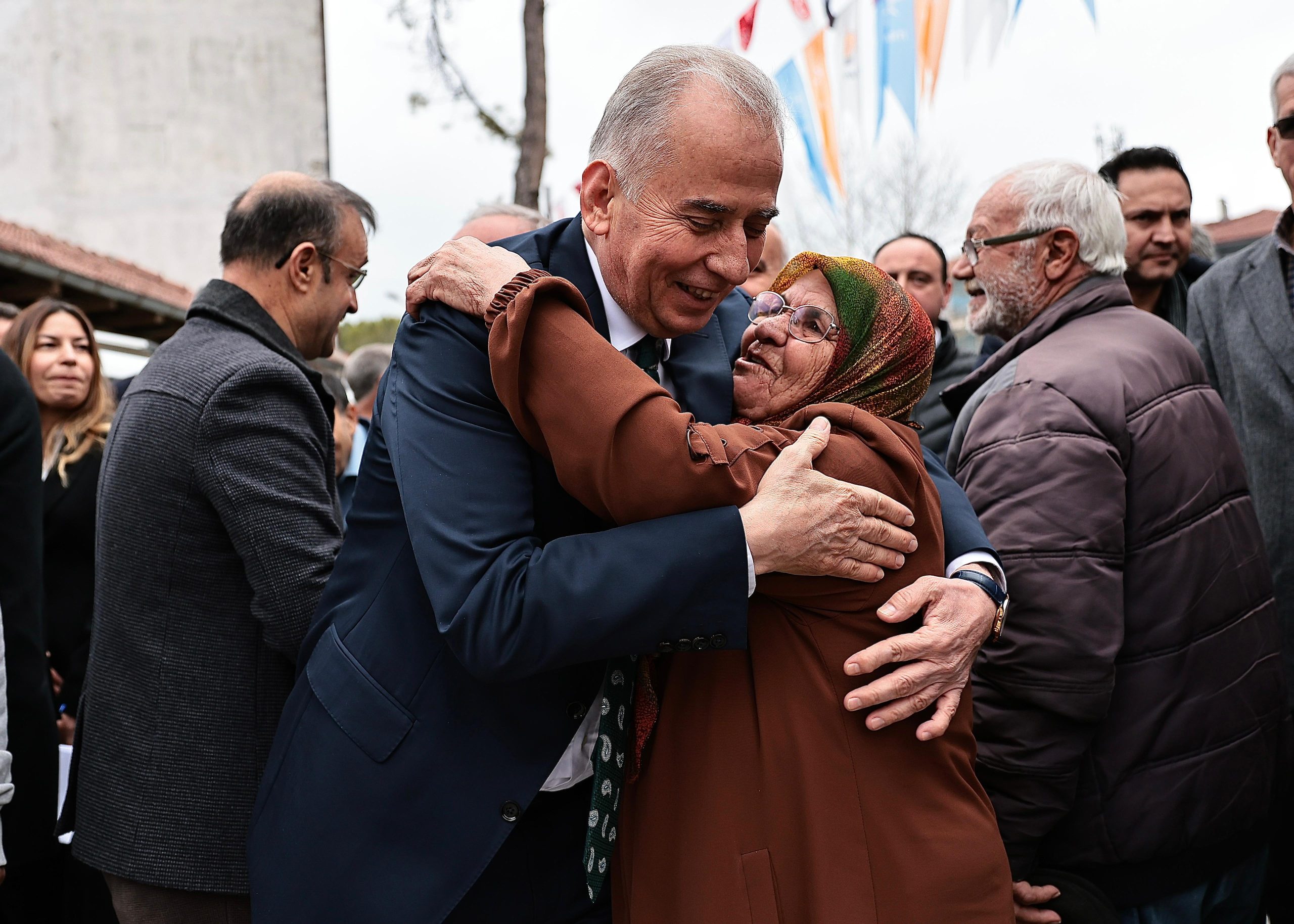 Biz gerçek belediyecilik yaptık