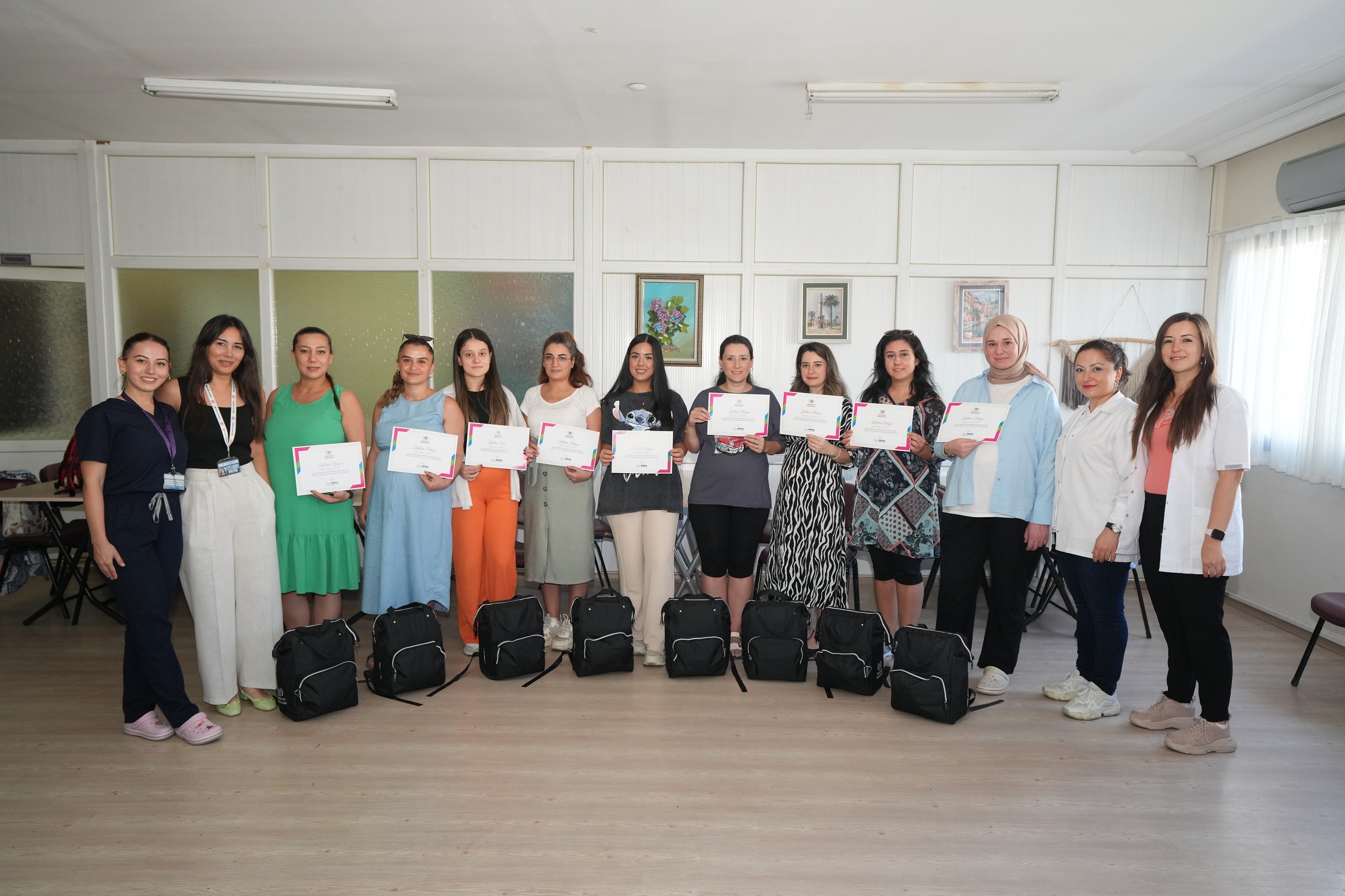 Gaziemirli anne adayları, Gebe Okulu’nda doğuma hazırlanıyor