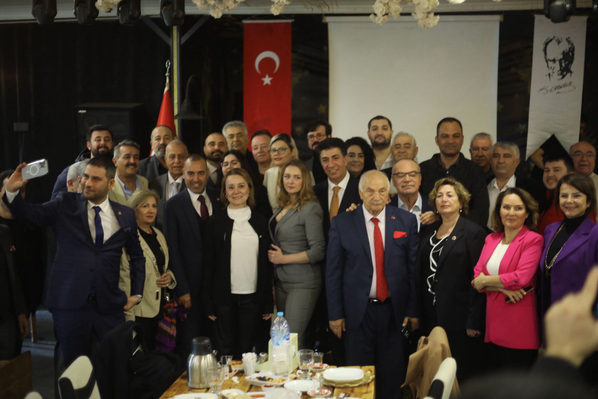 Anadolu birliğinden ses getiren toplantı