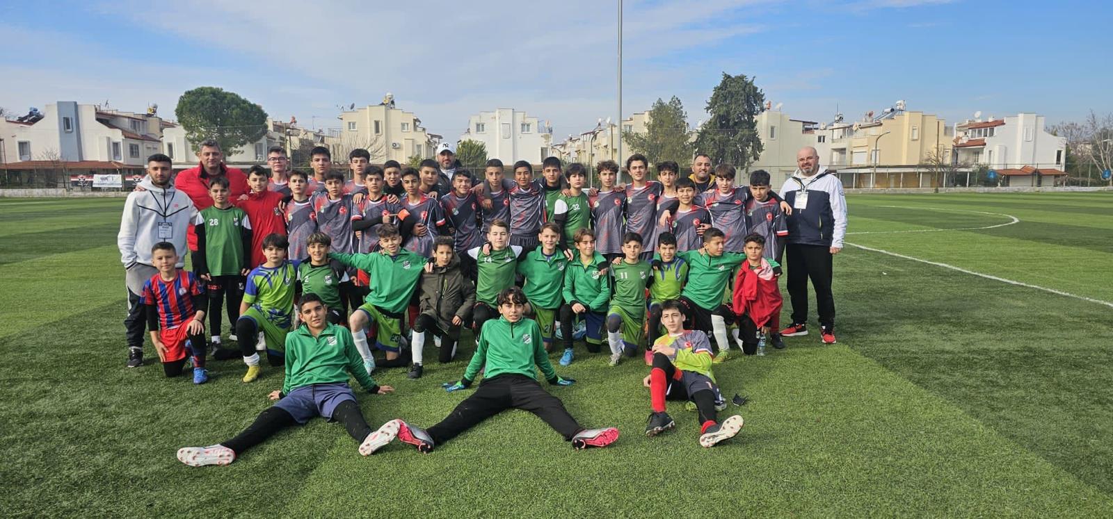 Narlıdere’nin süper yetnekleri Kuşadası’ndan 3 kupayla döndü