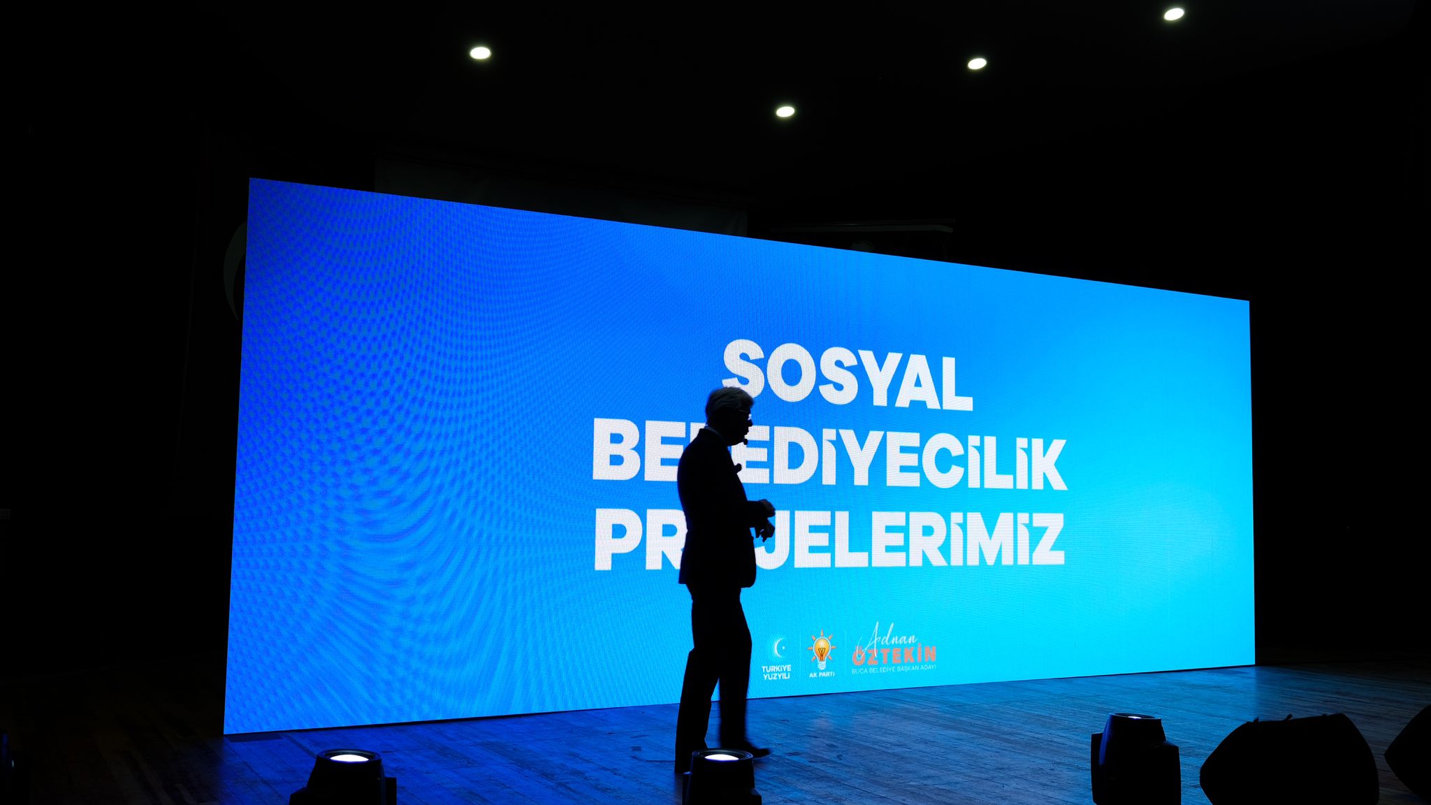 AK Parti Buca adayı Adnan Öztekin projelerini anlattı
