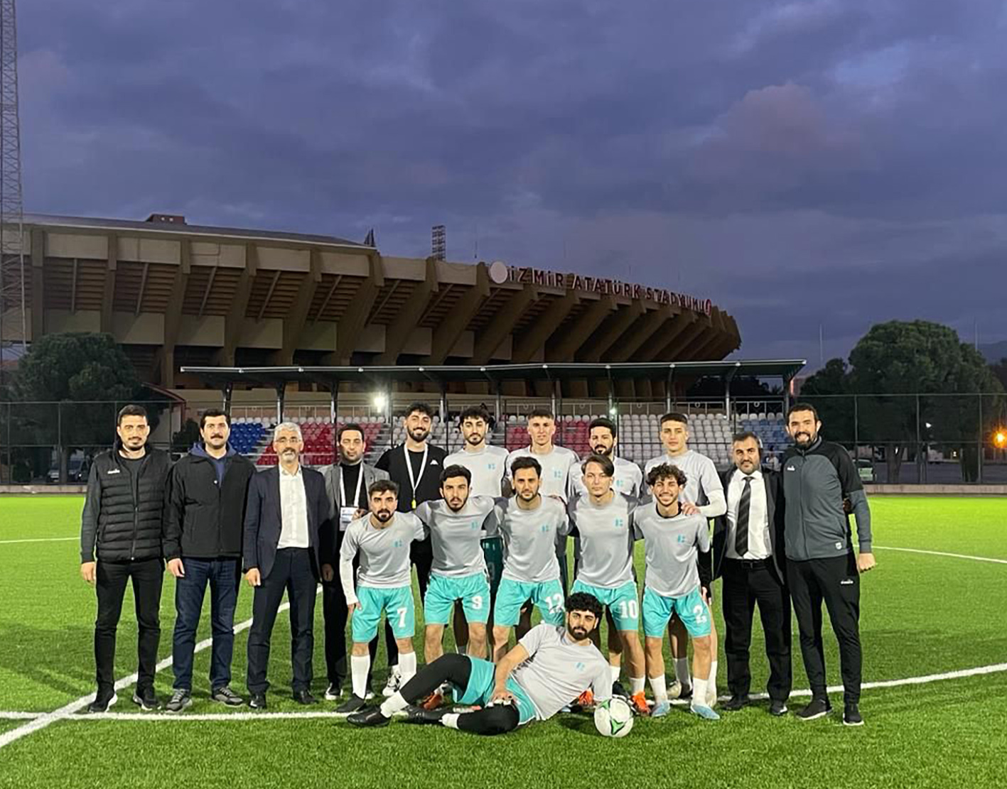 Karşıyaka Gençlik Merkezi şampiyon