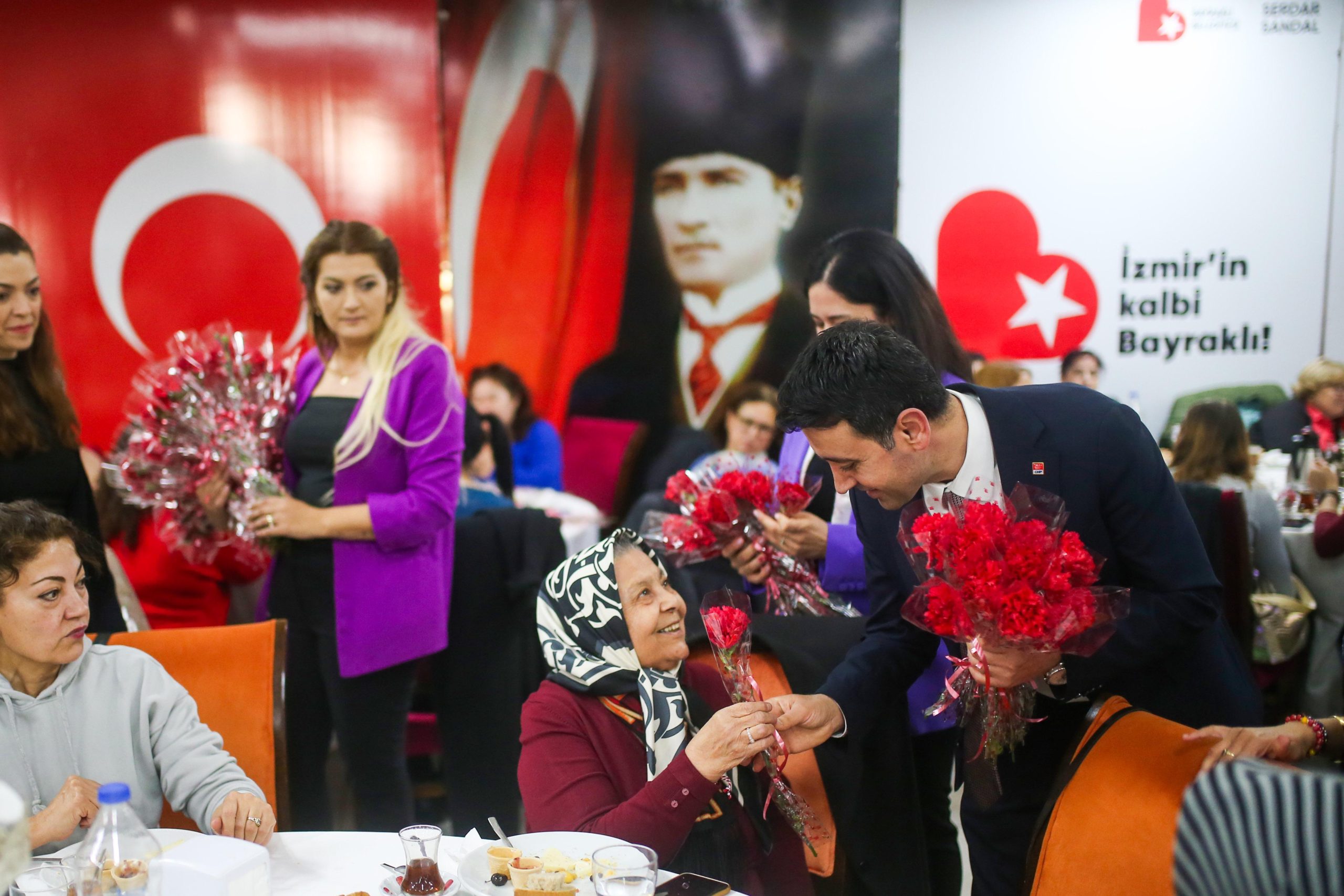 İrfan Önal’dan seçim mesajı: Çağdaş İzmir’den taviz vermedik, vermeyeceğiz