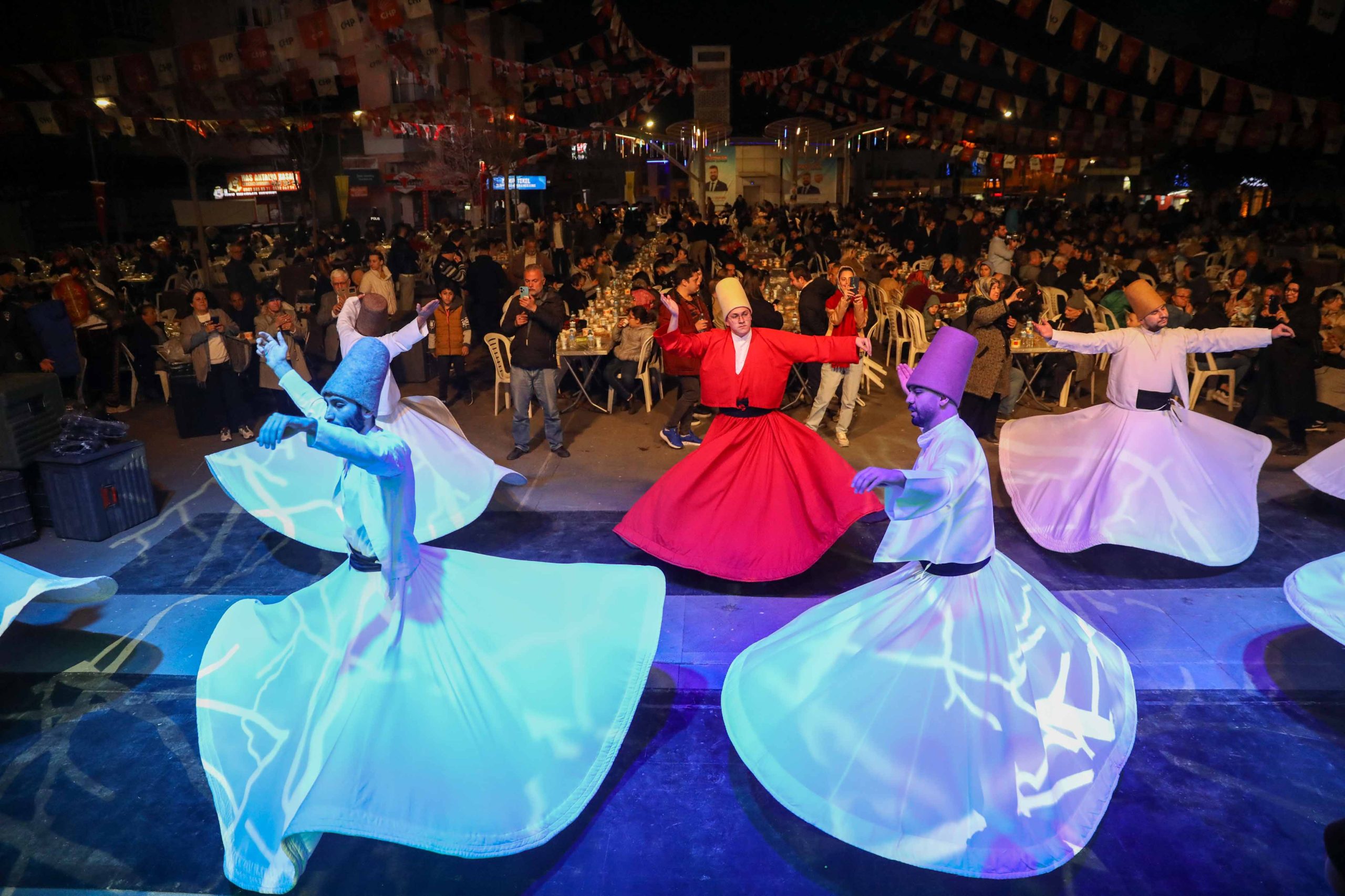 Buca’da ramazan geleneği sürüyor