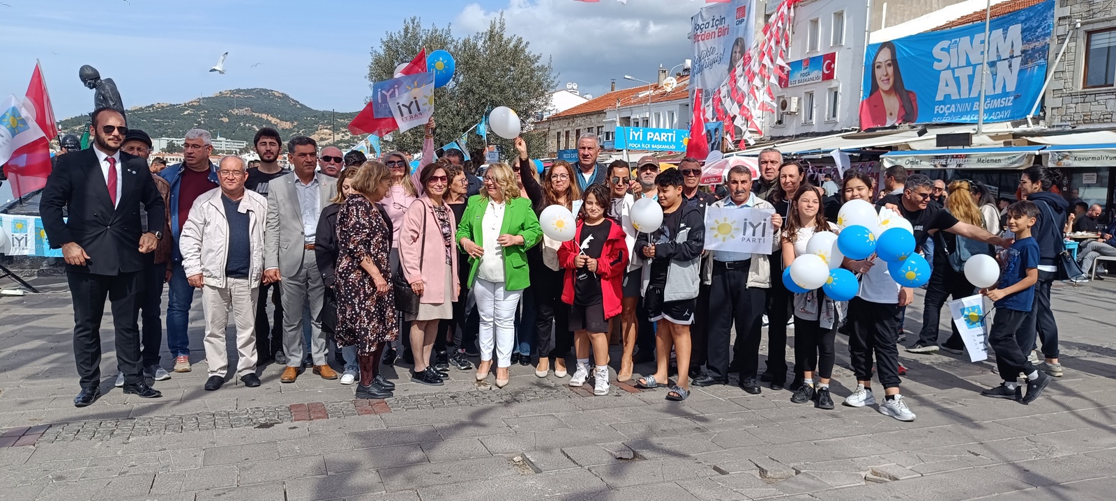 İyi Parti Foça belediye başkan adayı Derya Kale Erdemli projelerini anlattı