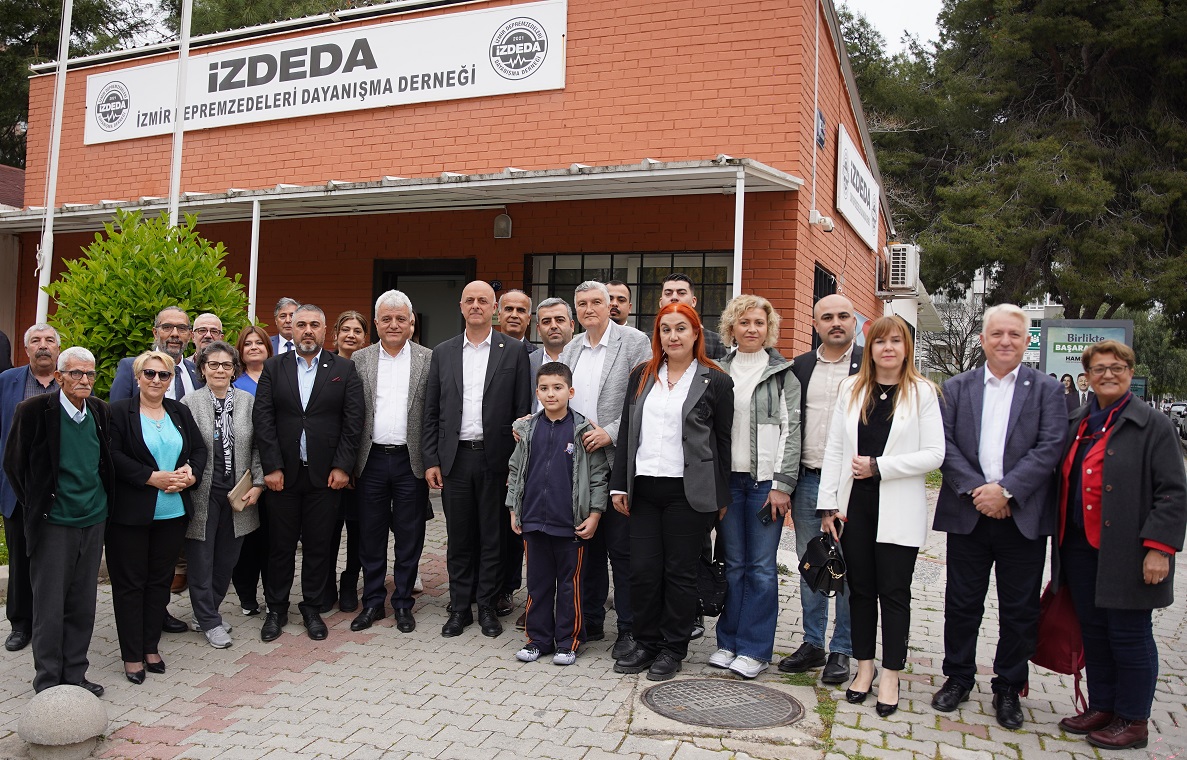 Özlale’den İzmirlilere kentinize sahip çıkın çağrısı