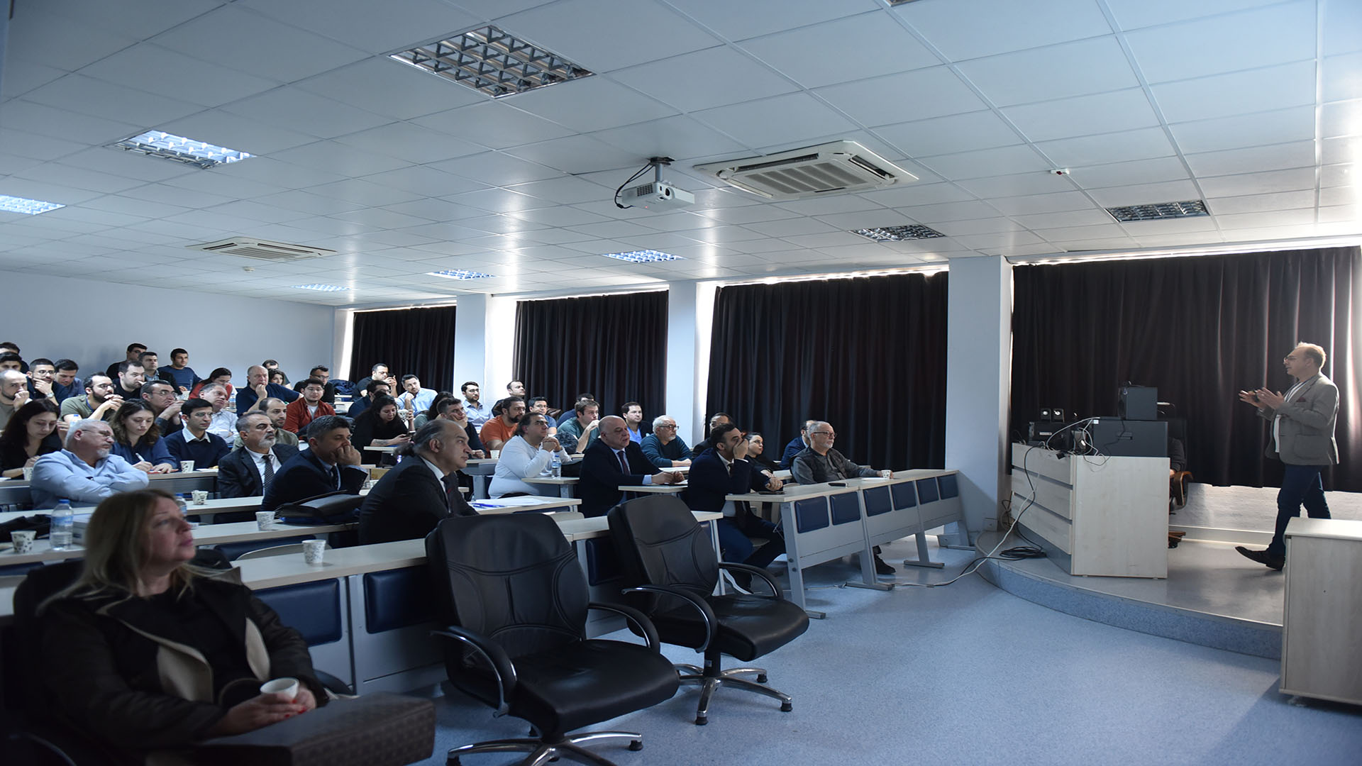 EÜ Tıp Fakültesinde “Fıtık Cerrahi Günleri-Canlı Cerrahi Kursu” düzenlendi