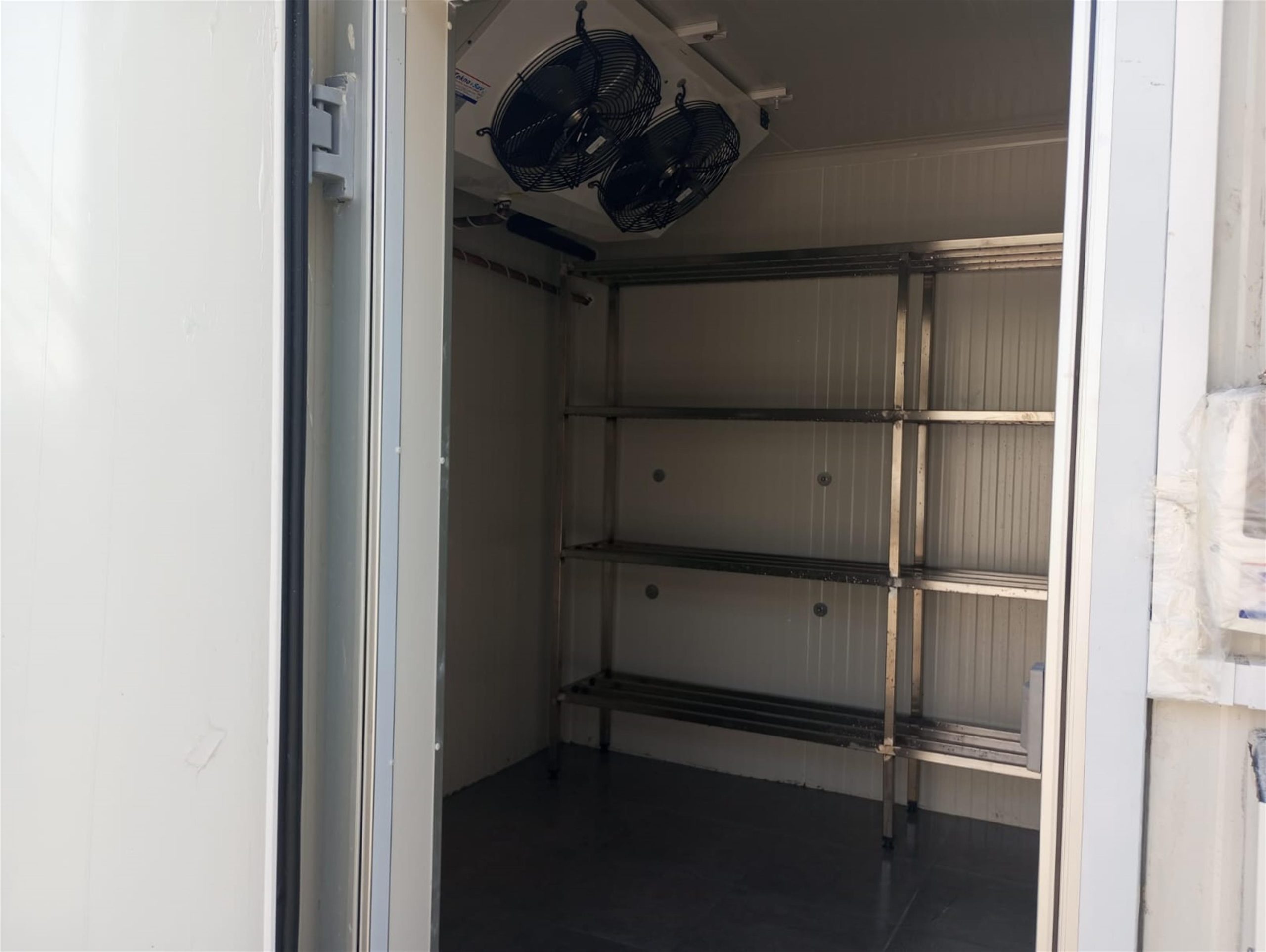 Altınoluklu balıkçılara Yücel Yılmaz desteği