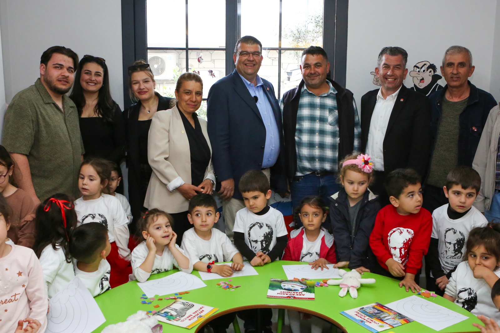 Seferihisar’da “Gündüz Çocuk  Bakımevi” ve “Oyun Sokağı” açıldı