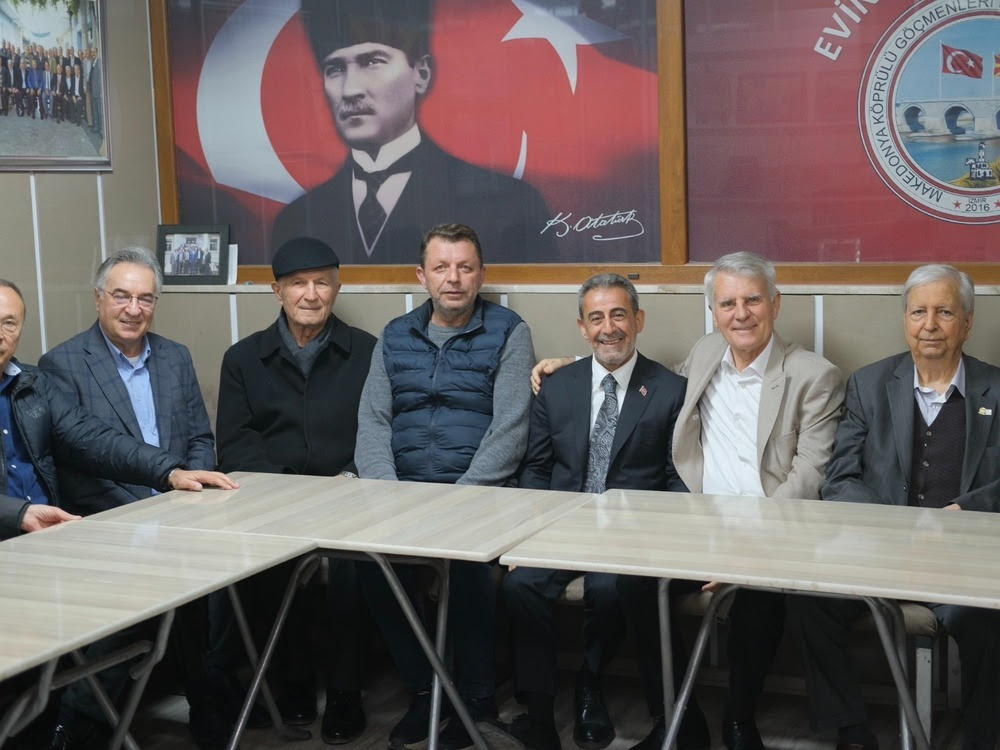 Bornova Belediye Başkan Adayı Cevdet Çayır; ‘’Her mahallemize eşit hizmet ve adalet anlayışıyla yaklaşacağız.’’