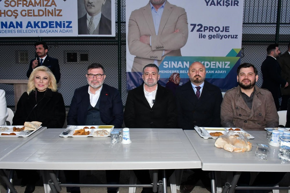 Menderes Başkan Adayı Sinan Akdeniz; “Daha çok gönül sofraları kuracağız.’’