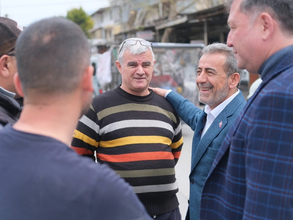 Bornova Belediye Başkan Adayı Cevdet Çayır: ‘’Sevgi ve ilgiyi Bornova’ya gösterecek olan bizleriz’’