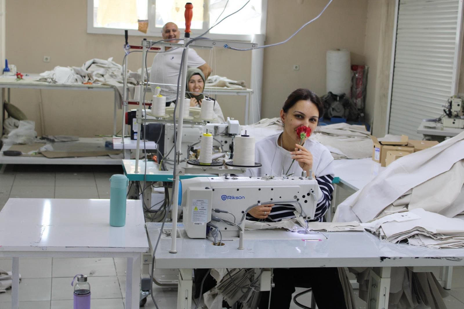 CHP Gaziemir Belediye Başkan Adayı Ünal Işık: kadın işçilerle buluştu