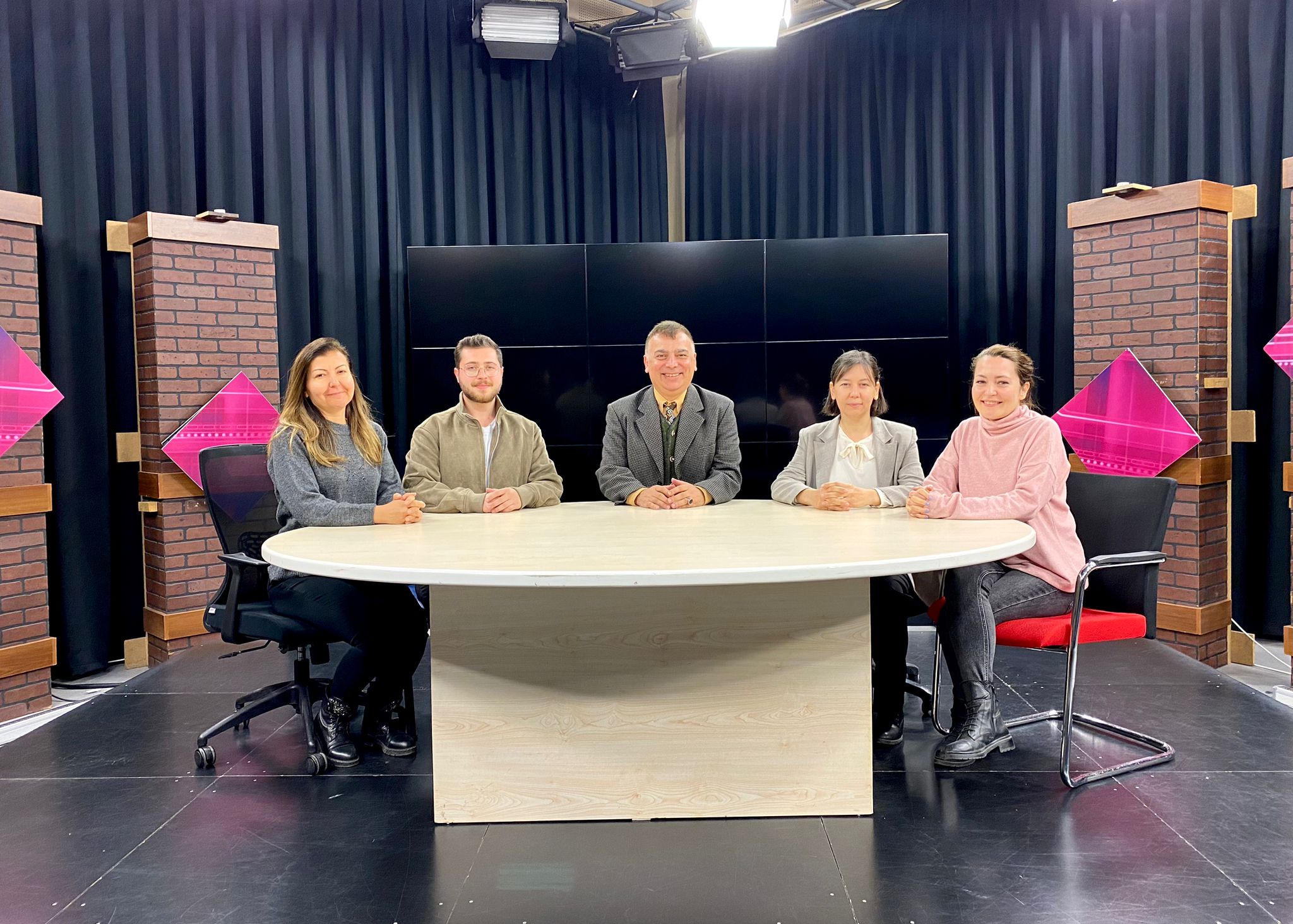 EÜ İletişim ve Tıp Fakültesinden anlamlı iş birliği