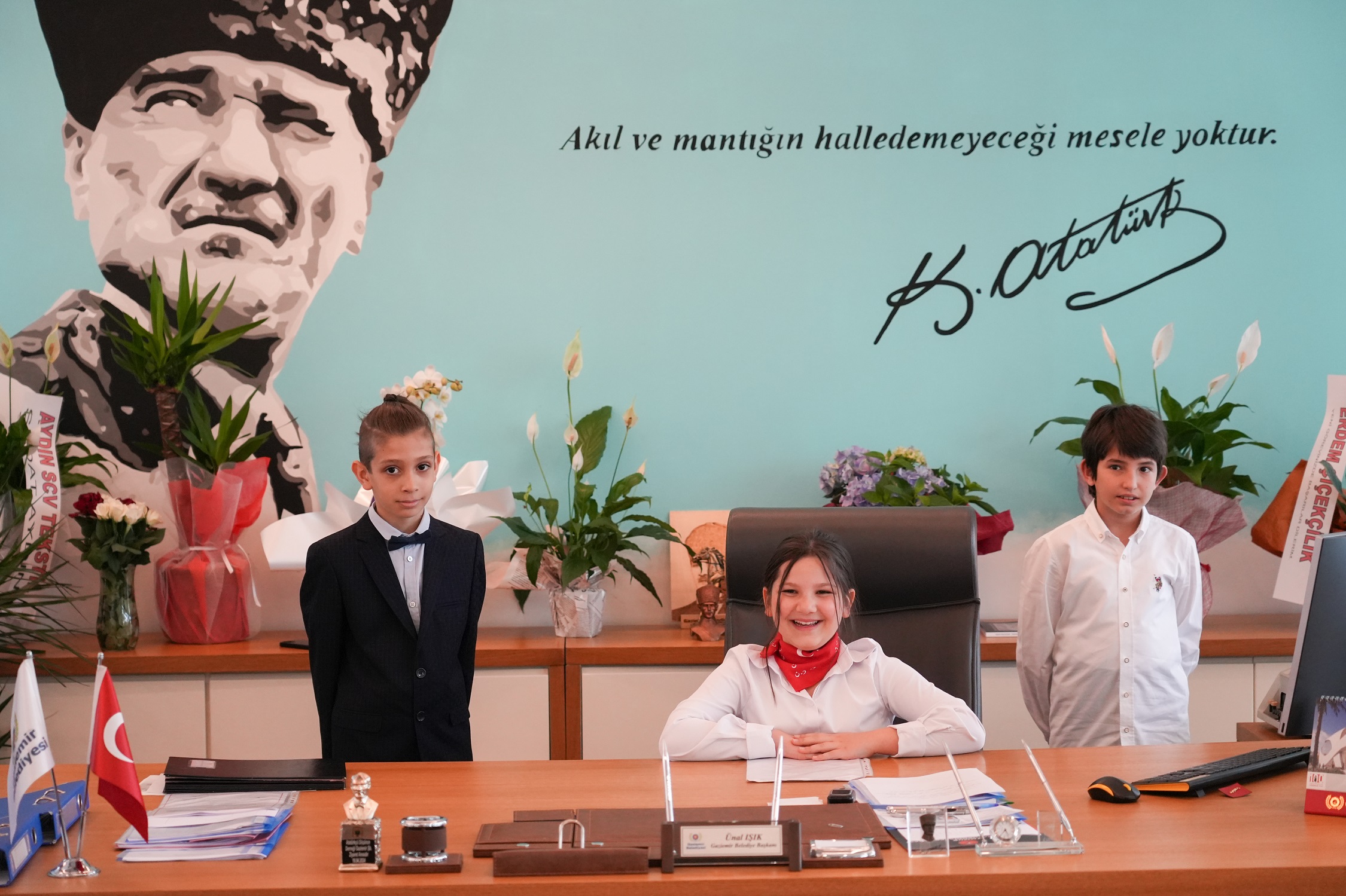 Başkan Işık, koltuğunu çocuklara devretti