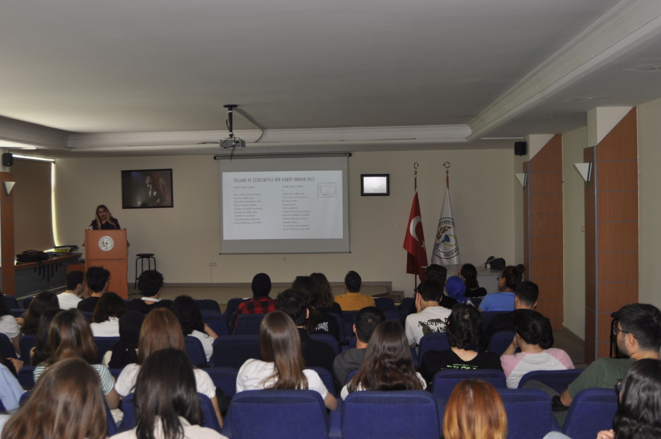 EÜ’de “Yaşamı ve Şiirleriyle Bir Garip Orhan Veli” konuşuldu