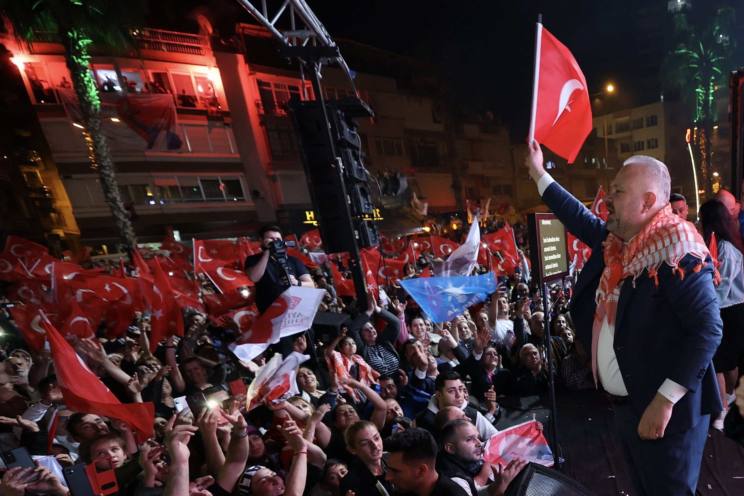 Menemen’de Pehlivan farklı kazandı