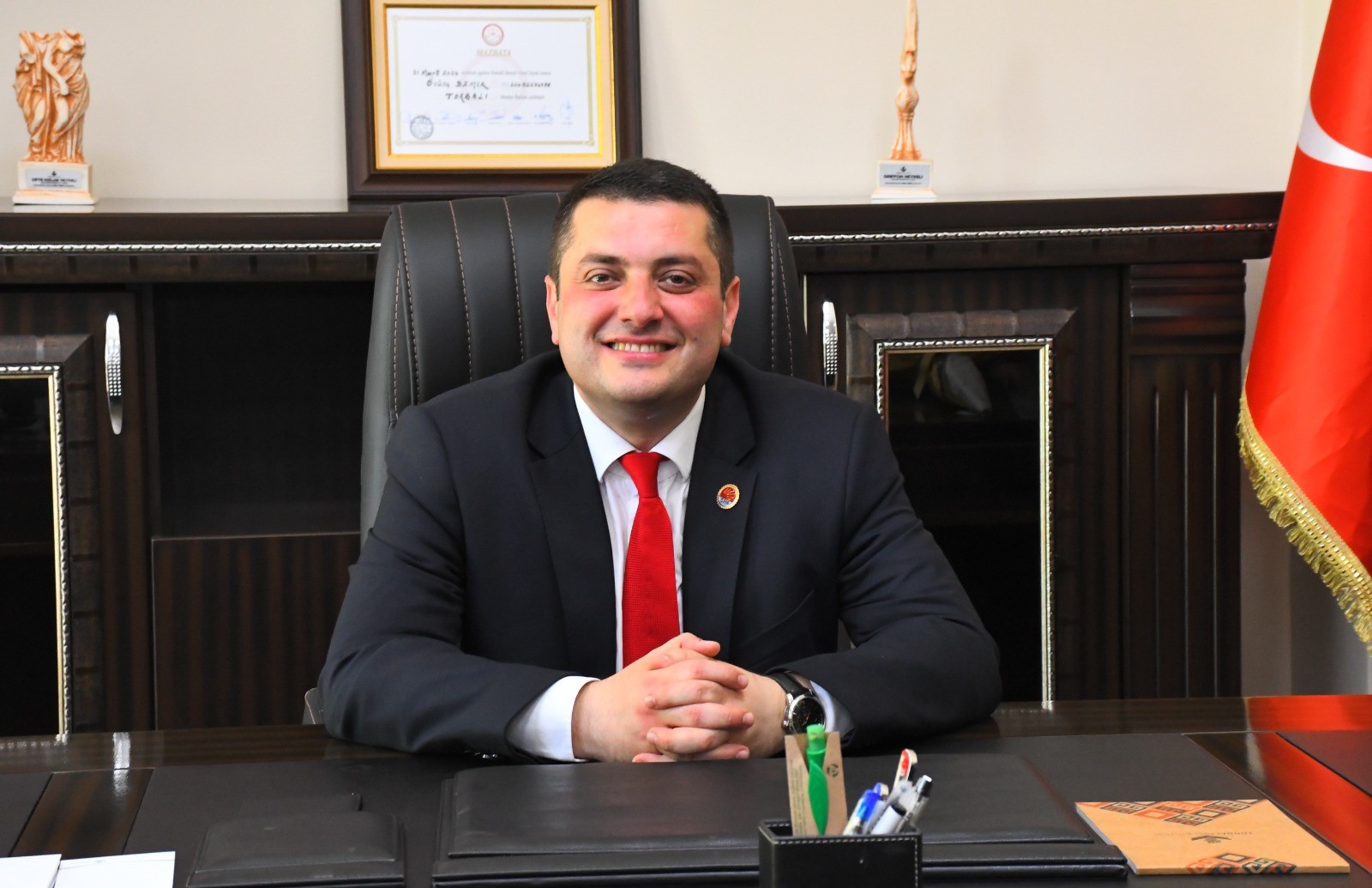 Başkan Demir’den çiçek yerine SMA’lı bebeğe destek çağrısı