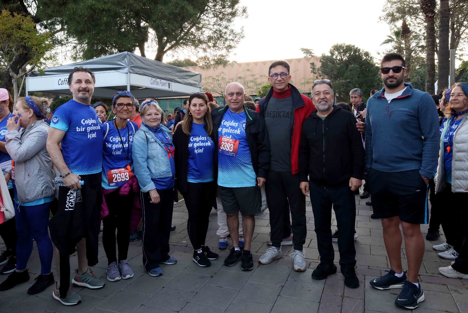 İZSİAD iyilik peşinde koşmaya devam ediyor