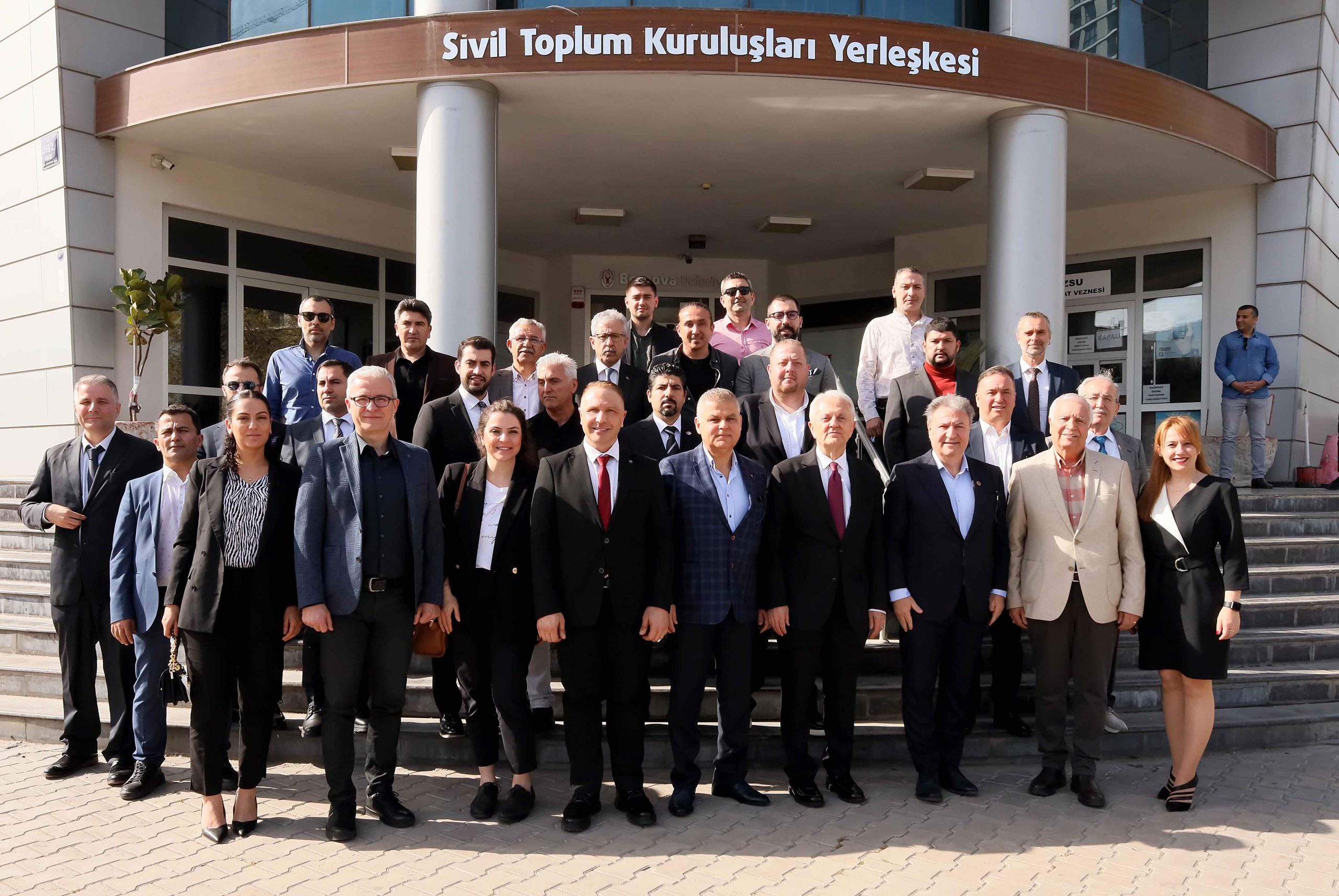 Otomotivcilerin başkanı Torun güven tazeledi