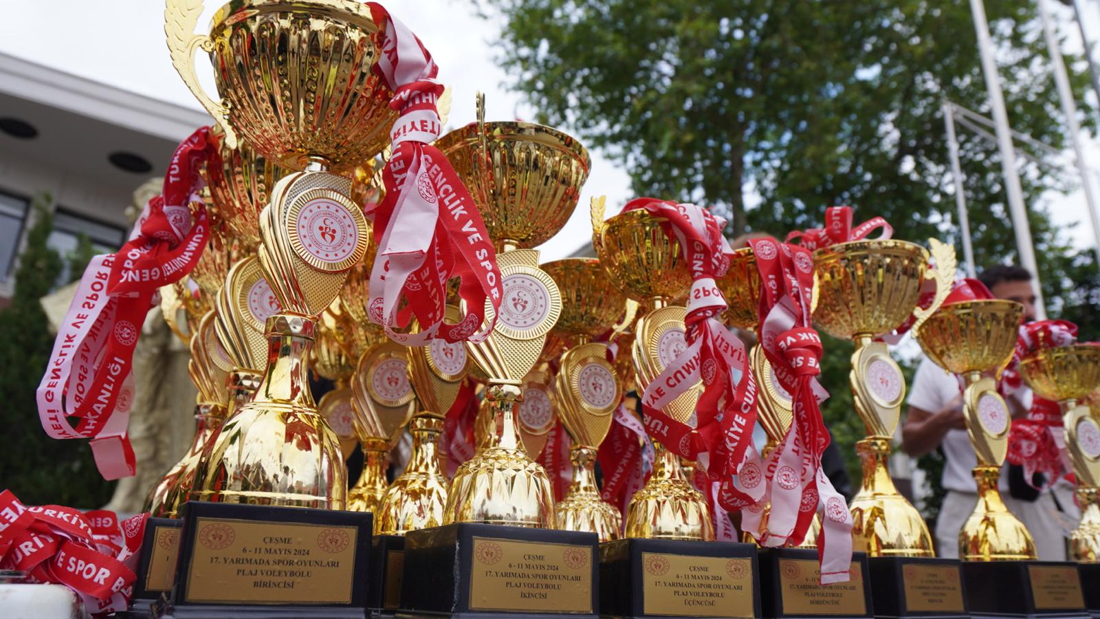 17. Yarımada Spor Oyunları’nda ödüller sahiplerini buldu