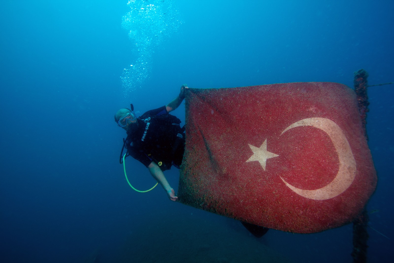 Rotaryenlerden 19 Mayıs’ta bayram dalışı