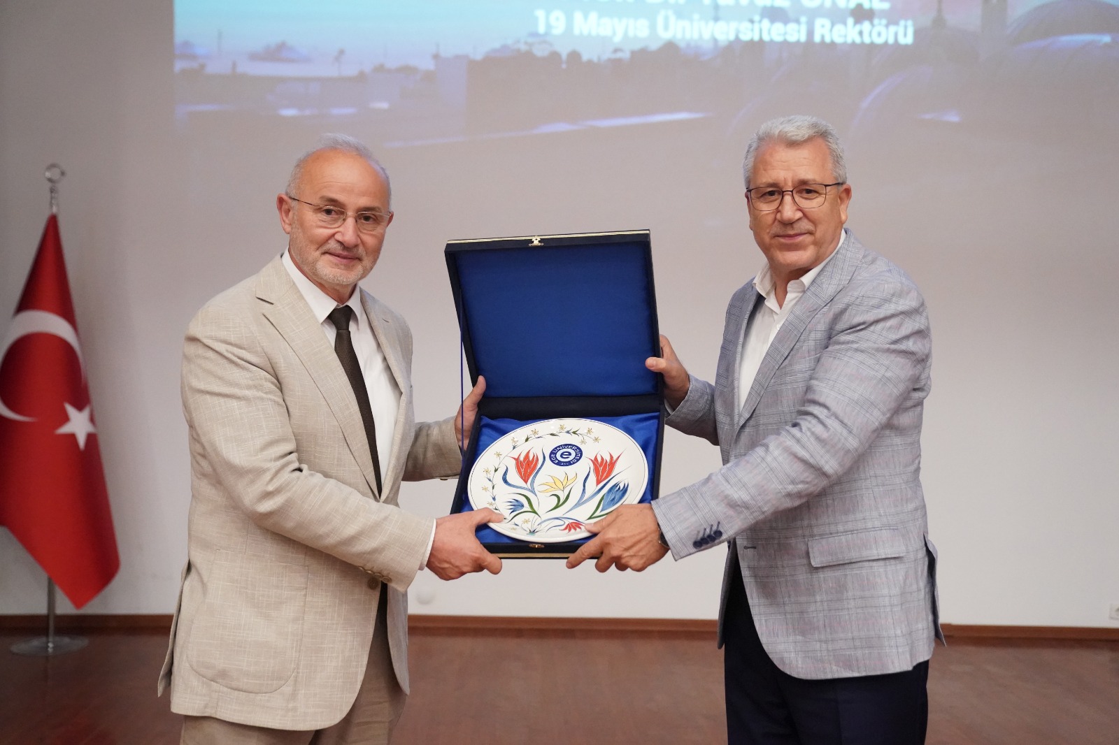 EÜ’de “Din ve Değer Olarak İslam” konferansı düzenlendi