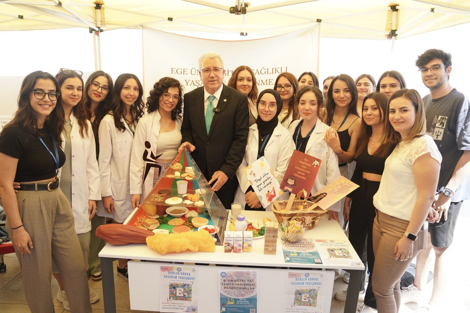 Rektör Prof. Dr. Budak, “Öğrencilerimize Ar-Ge kültürü kazandırıyoruz”