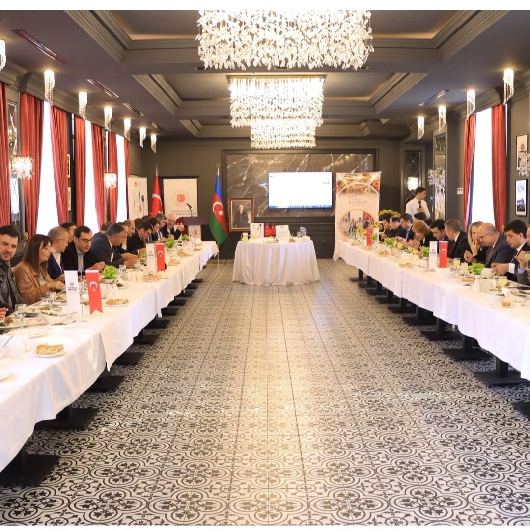 Ege Üniversitesi gastronomi ekibi Gence’de Ege Mutfağını tanıttı