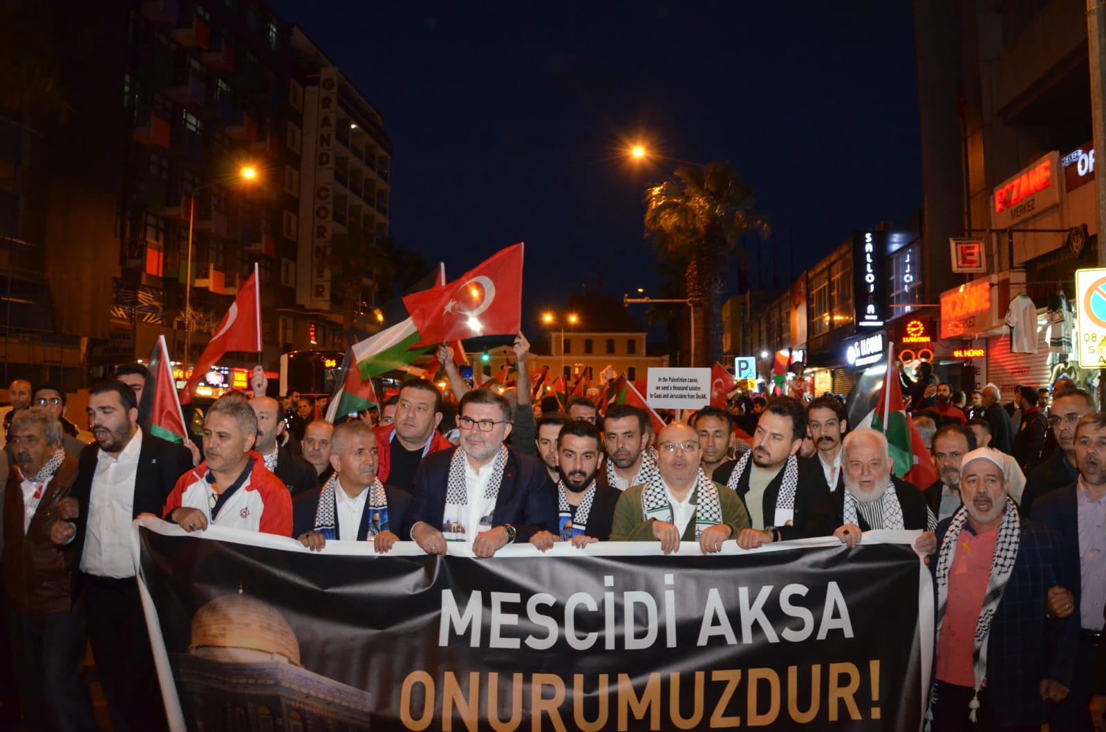 İzmir, Gazze için yürüdü