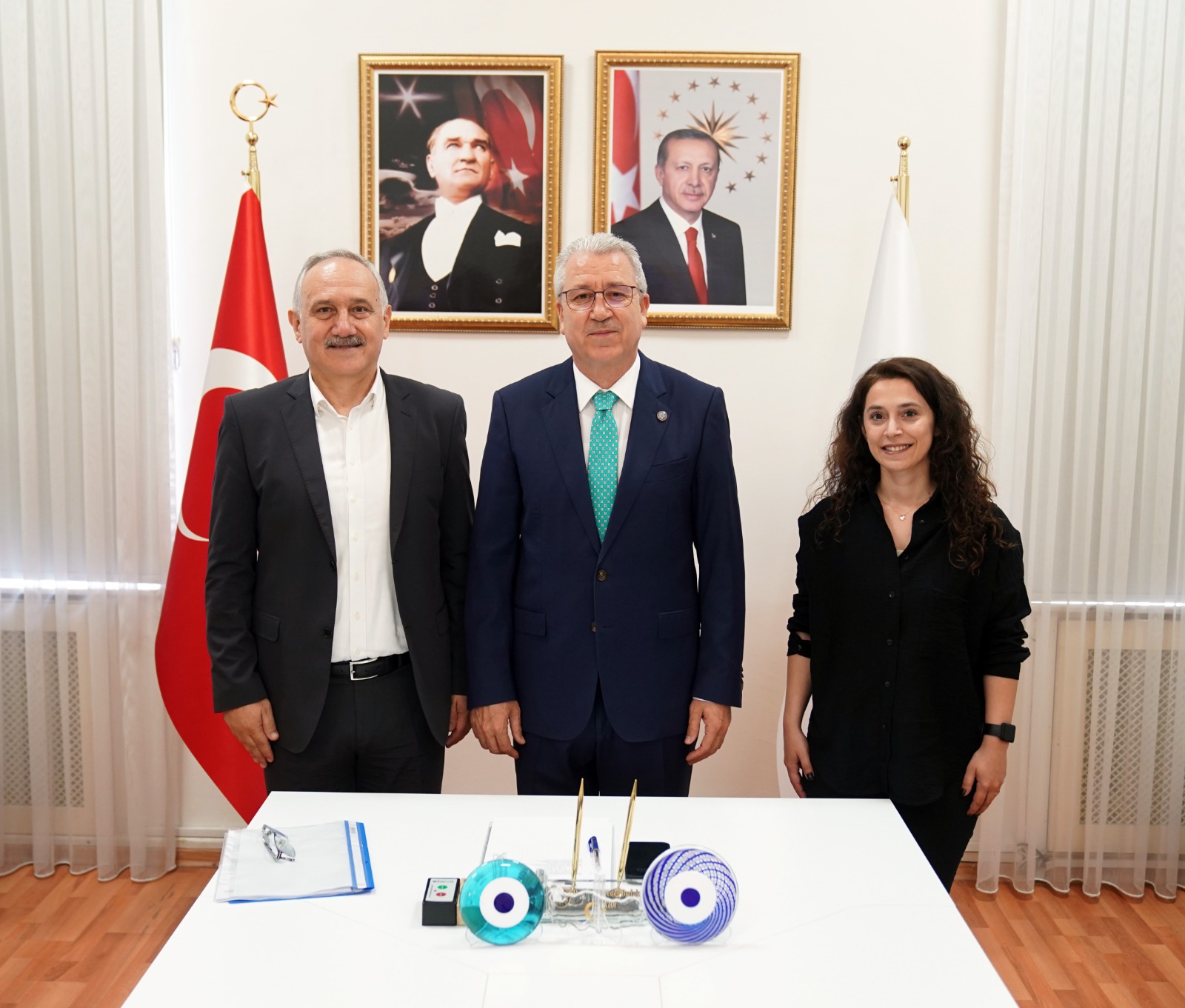 Egeli akademisyen Prof. Dr. Yaşa ve ekibi yeni bir bakteri türünü literatüre kazandırdı