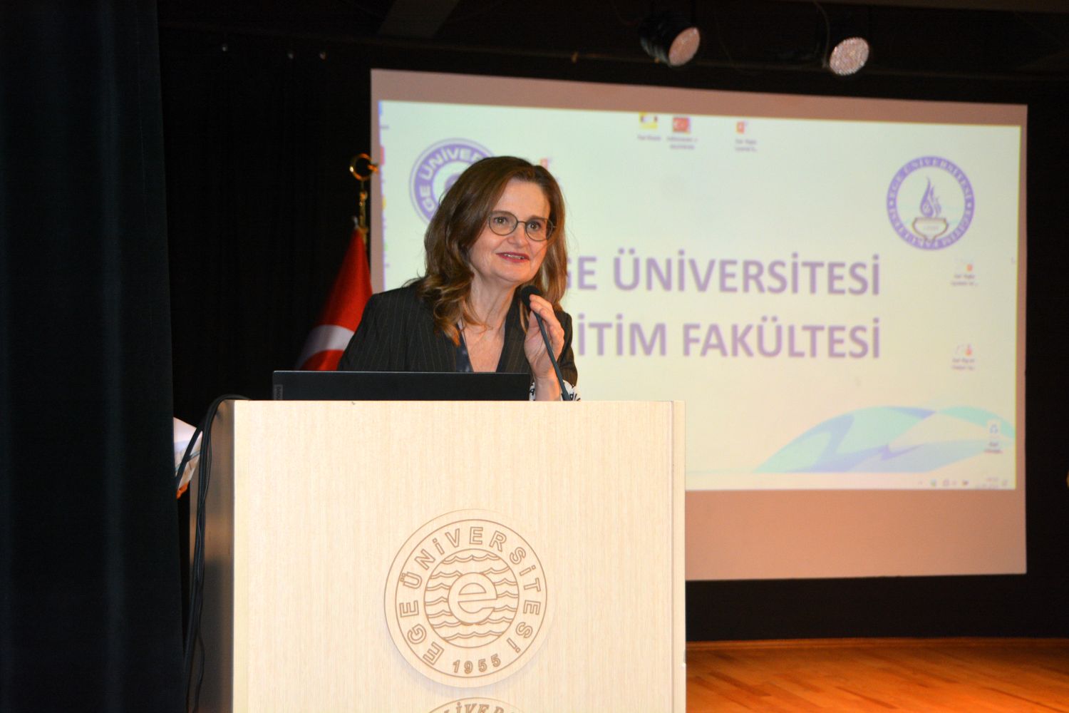 EÜ’de “İleri Yaşta Egzersiz ve Spor Sempozyumu” düzenlendi