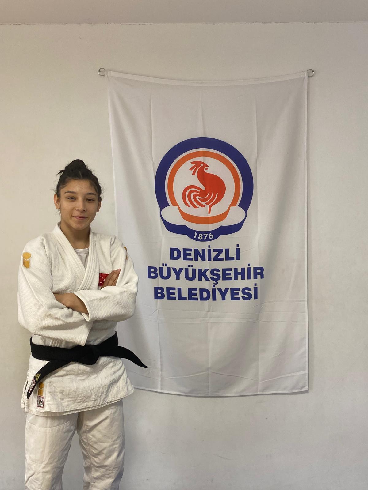 Büyükşehirli judokalar milli mesaide