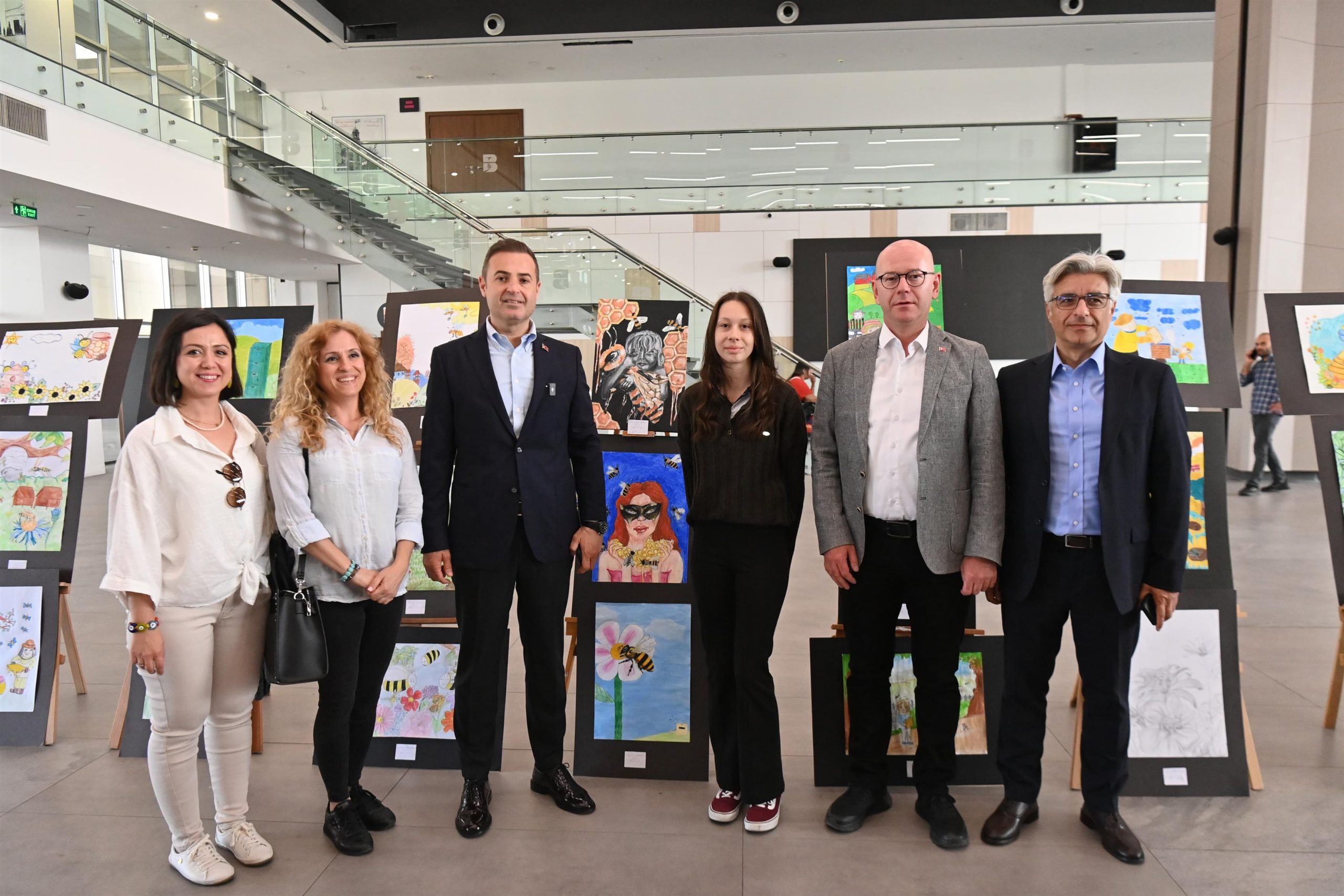 Arı varsa hayat var