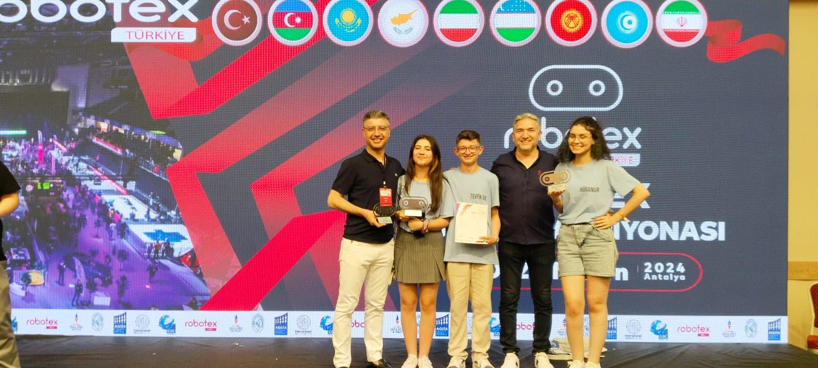İzmir’den ‘Robotex Türkiye Şampiyonası’nda Birincilik
