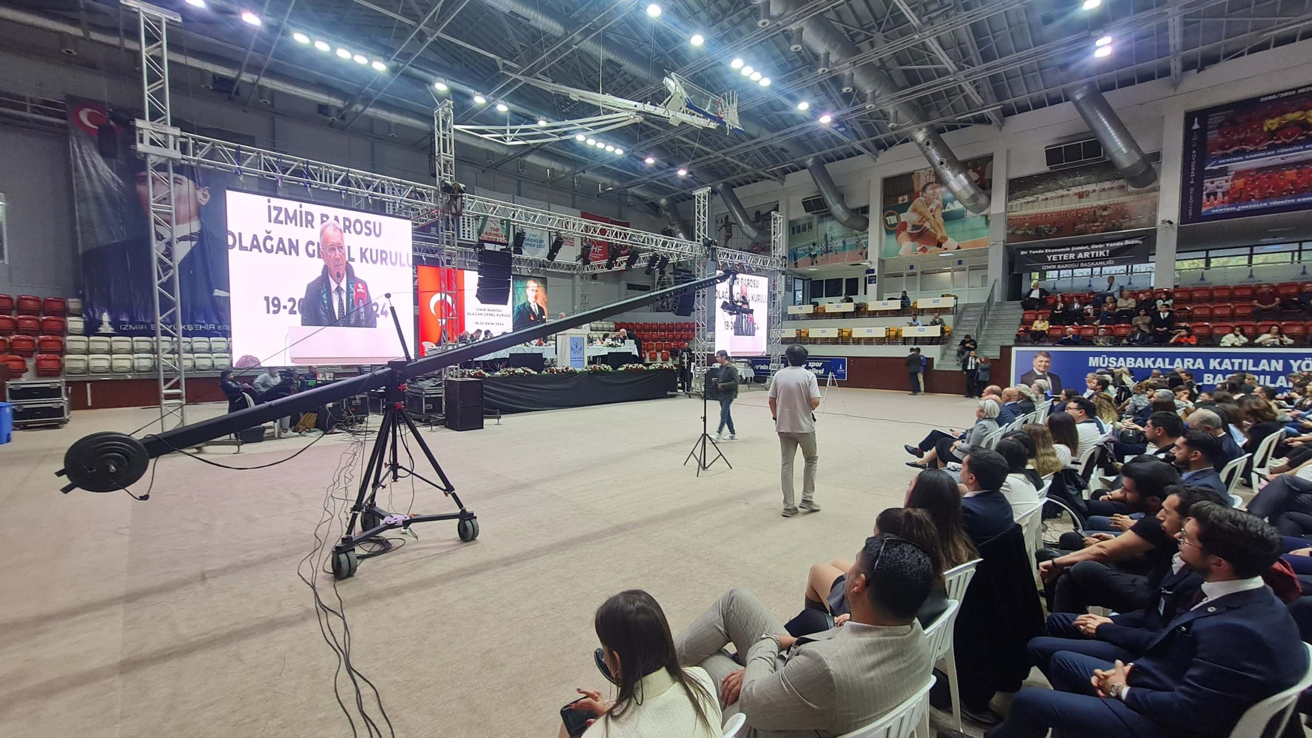 İzmir Barosu yeni dönem başkanını seçiyor